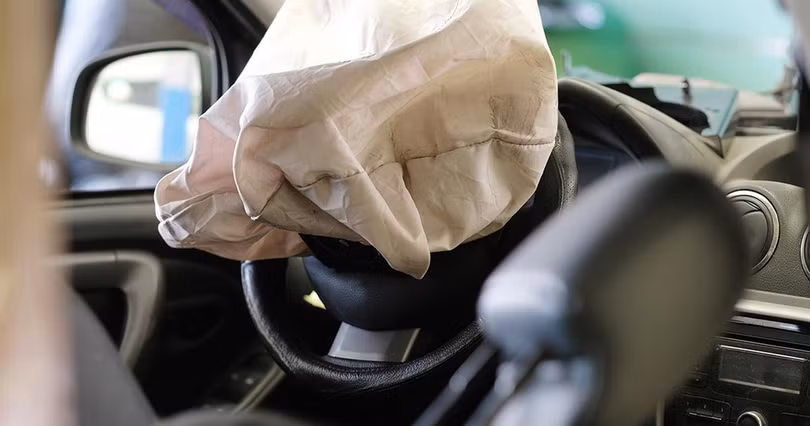 Túi khí trên ôtô và những con số có thể bạn chưa biết