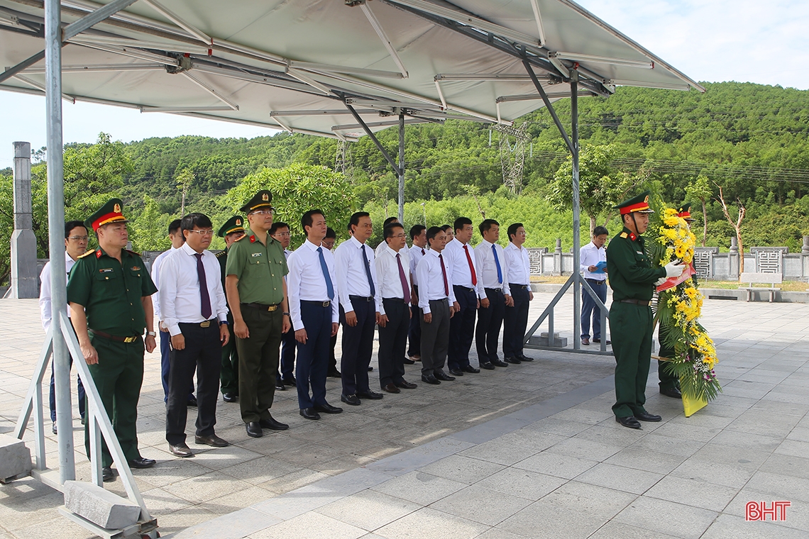 Tiếp bước thế hệ cha anh, xây dựng Hà Tĩnh ngày càng phát triển