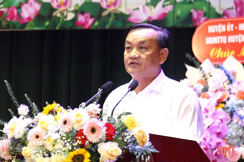 Phó Chủ tịch UBND huyện Nguyễn Viết Hưng đánh giá tình hình phát triển doanh nghiệp trong thời gian qua