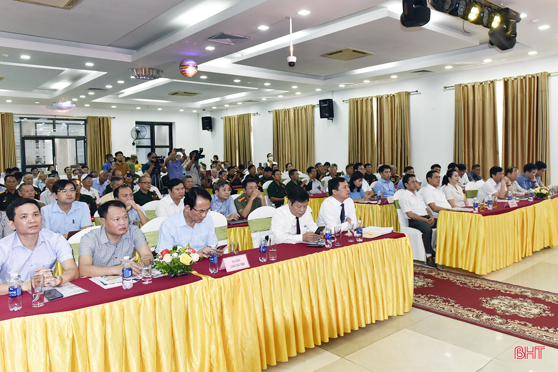Thực hiện đầy đủ, kịp thời, công khai, minh bạch các chế độ, chính sách với người có công