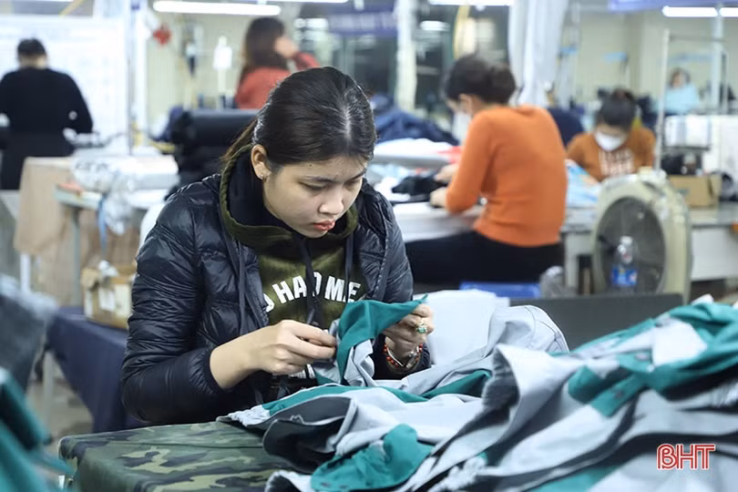 Hà Tĩnh sôi nổi các phong trào thi đua mừng 93 năm ngày thành lập Đảng
