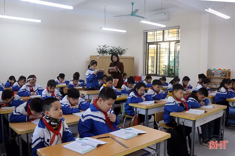 Các trường học ở Hà Tĩnh duy trì nền nếp từ giờ học đầu năm
