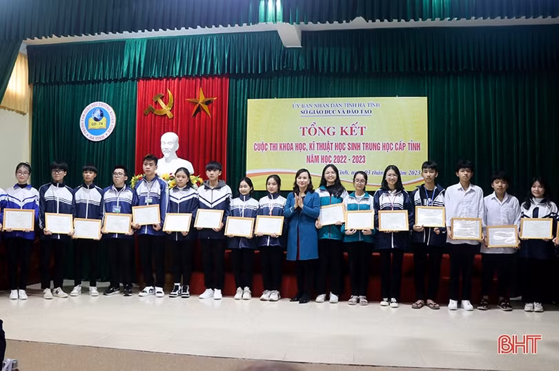 67 dự án đạt giải tại Cuộc thi Khoa học kĩ thuật học sinh trung học Hà Tĩnh