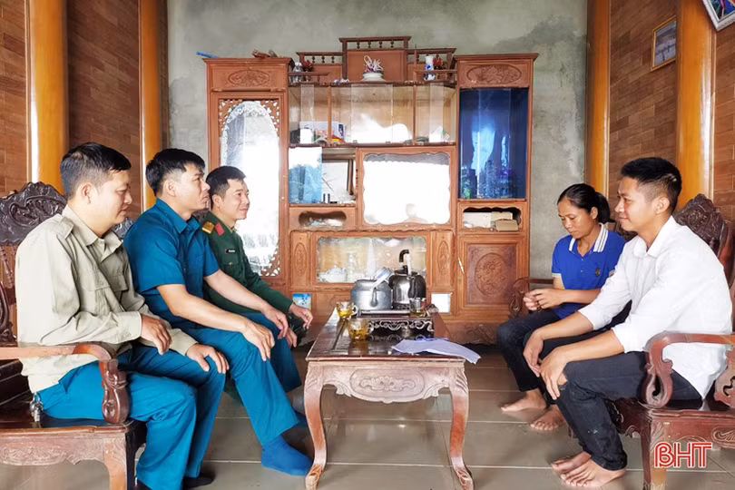 139 con em giáo dân và dân tộc thiểu số ở Hà Tĩnh hăm hở tòng quân