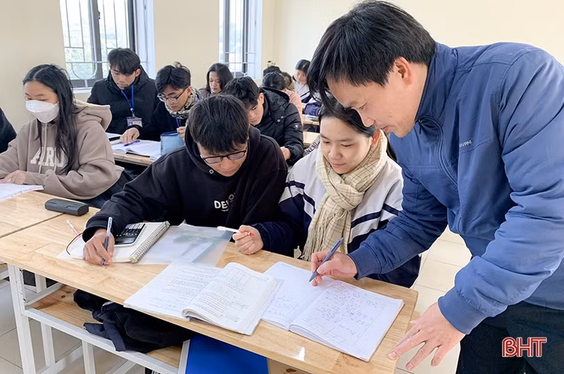 Các trường học ở Hà Tĩnh duy trì nền nếp từ giờ học đầu năm