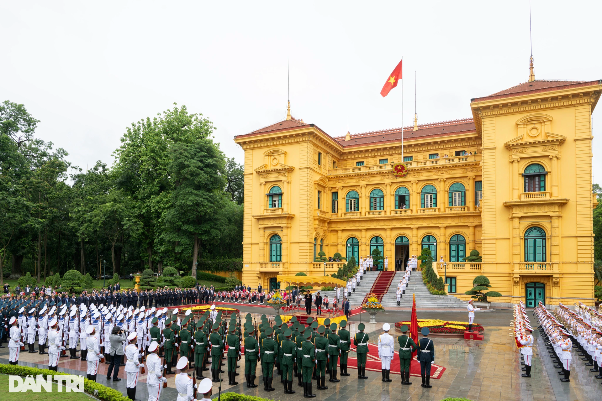 Chủ tịch nước Võ Văn Thưởng chủ trì lễ đón Tổng thống Hàn Quốc