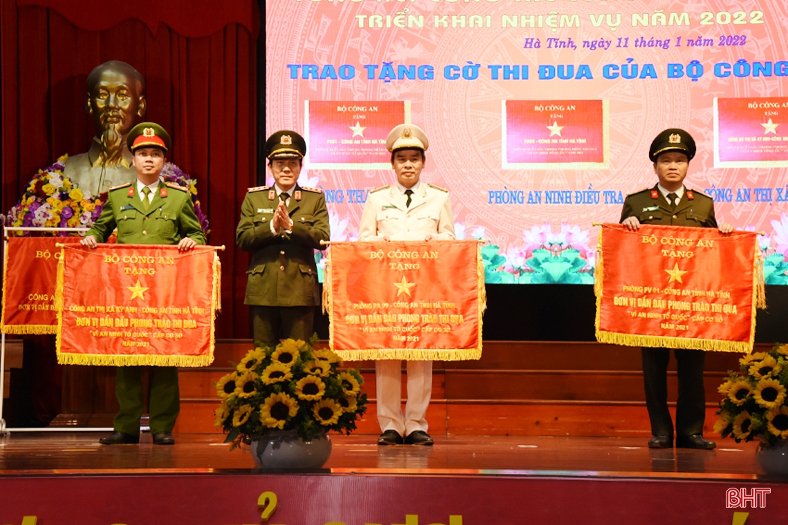 Công an Hà Tĩnh nỗ lực thực hiện tốt phong trào thi đua “Vì an ninh Tổ quốc”