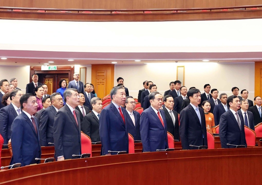 vnapotalkhaimachoinghilanthutubanchaphanhtrunguongdangkhoaxiv9066341.jpg