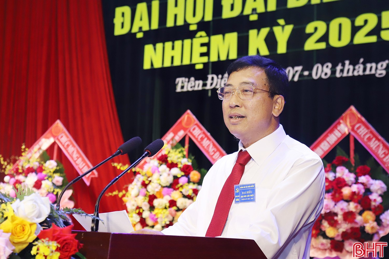 Phó Chủ tịch Thường trực HĐND tỉnh Trần Tú Anh phát biểu chỉ đạo tại đại hội.