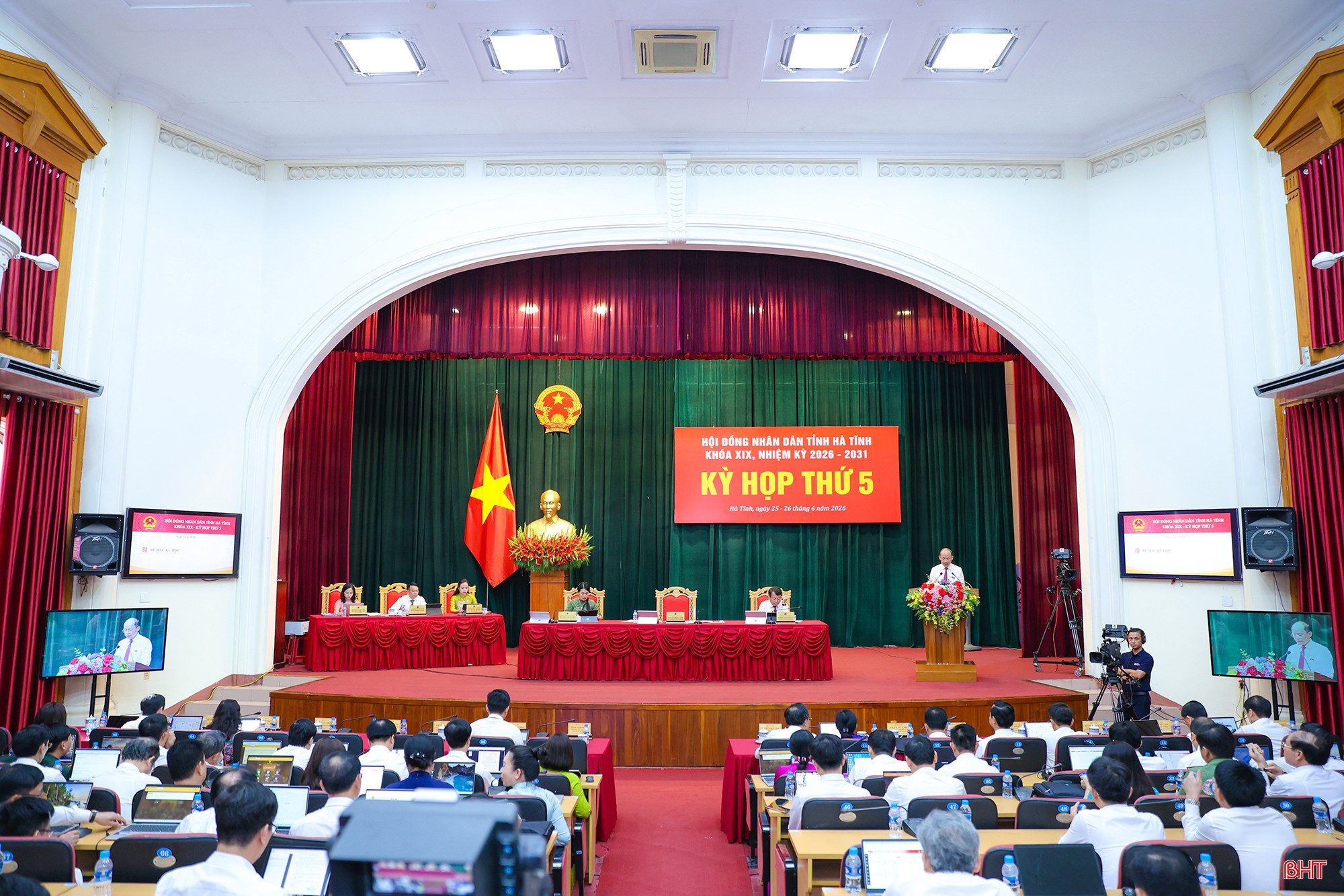 bqbht_br_aimg-1186-toan.jpg