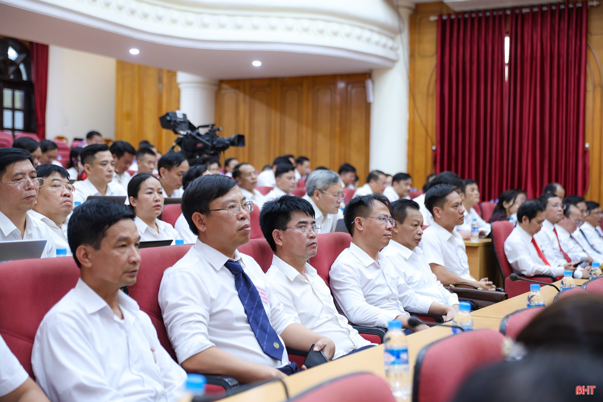 bqbht_br_aimg-0917-dai-bieu-nghe.jpg