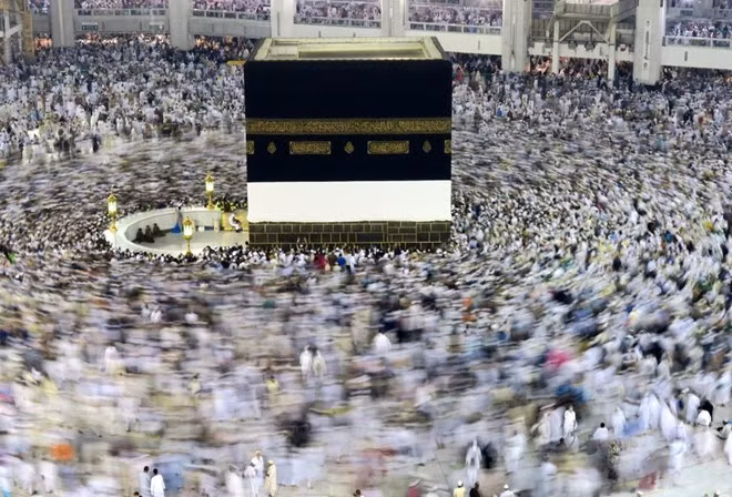 tin do hoi giao chen chuc trong le hanh huong hajj 2016