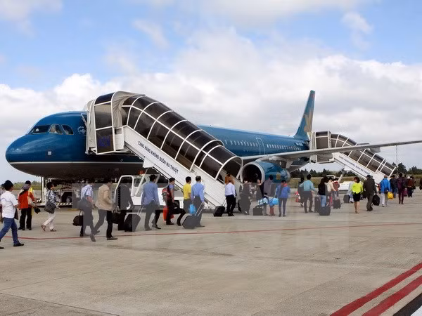 vietnam airlines hoan huy nhieu chuyen bay do thoi tiet xau