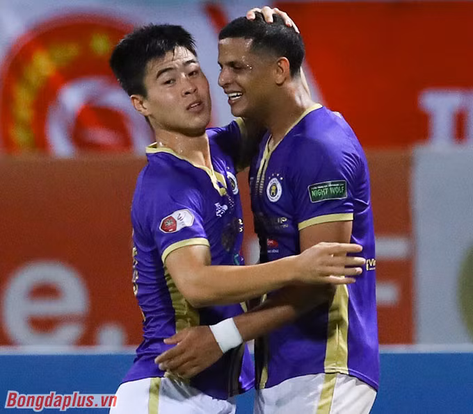 Vì sao Hà Nội FC cần thêm 1 điểm để vô địch V.League 2022?