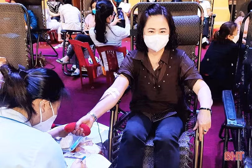Nữ hiệu trưởng học Bác, luôn trăn trở vì sự nghiệp giáo dục