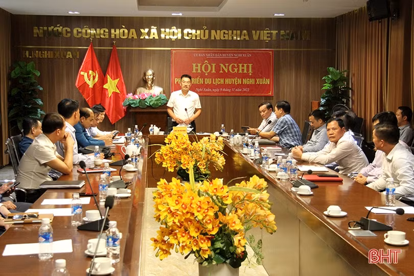 10 tháng, khách du lịch đến Nghi Xuân tăng hơn 60% so với cùng kỳ