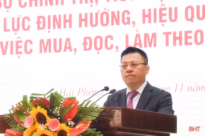 Tiếp tục triển khai hiệu quả Chỉ thị số 11 của Bộ Chính trị về mua và đọc báo, tạp chí của Đảng