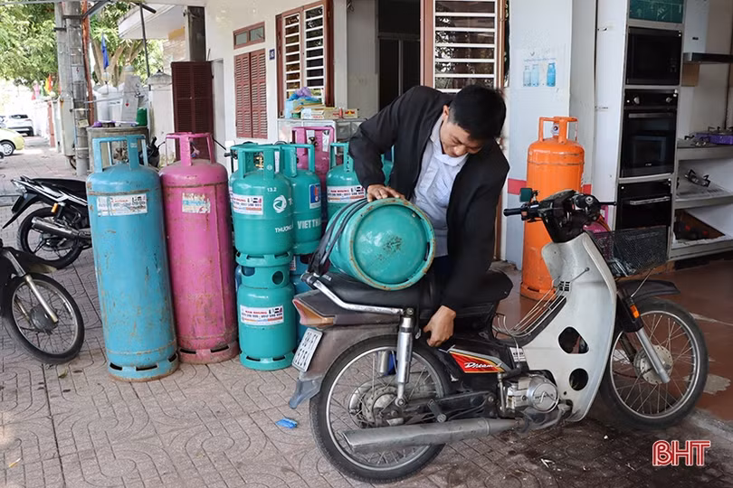 Gas “đội giá” tăng “sức ép” lên người dân và cơ sở kinh doanh, dịch vụ ở Hà Tĩnh