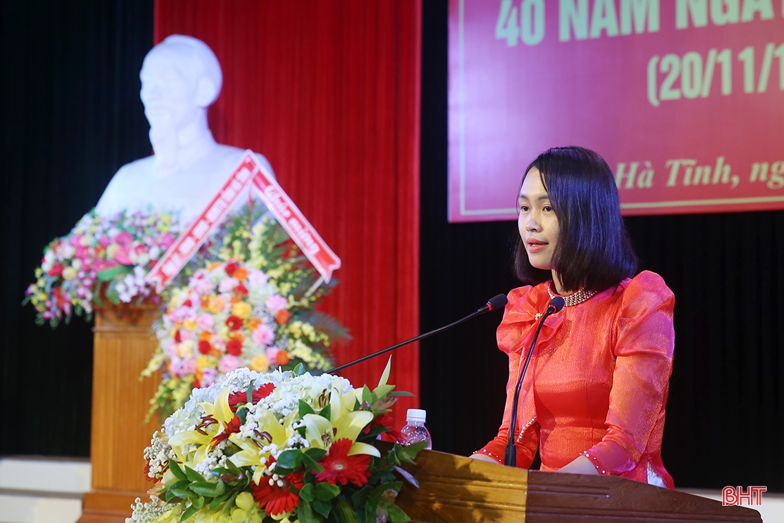 Nhân lên niềm tự hào, khát vọng cống hiến cho sự nghiệp trồng người trên vùng đất học Hà Tĩnh