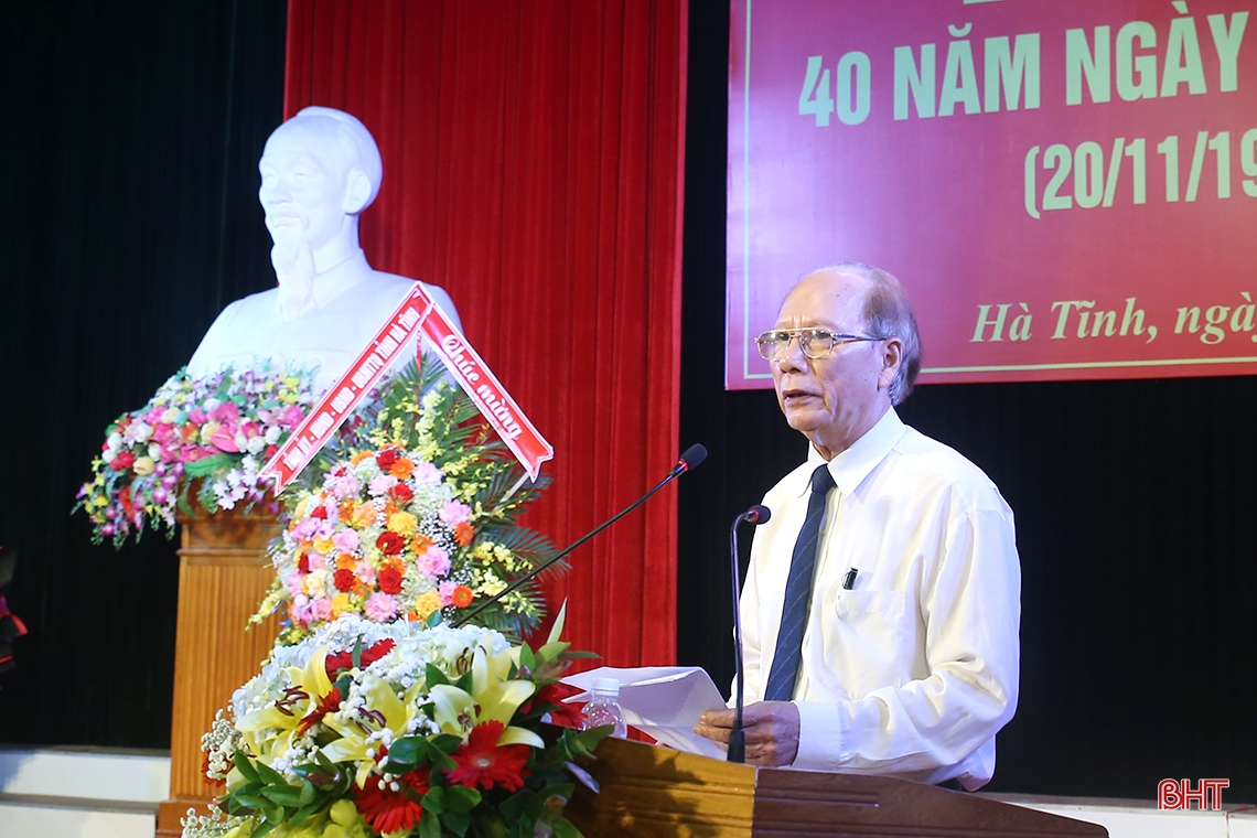 Tiếp tục xây dựng đội ngũ nhà giáo Hà Tĩnh tâm huyết, trách nhiệm, đạo đức trong sáng, chuyên môn, nghiệp vụ giỏi