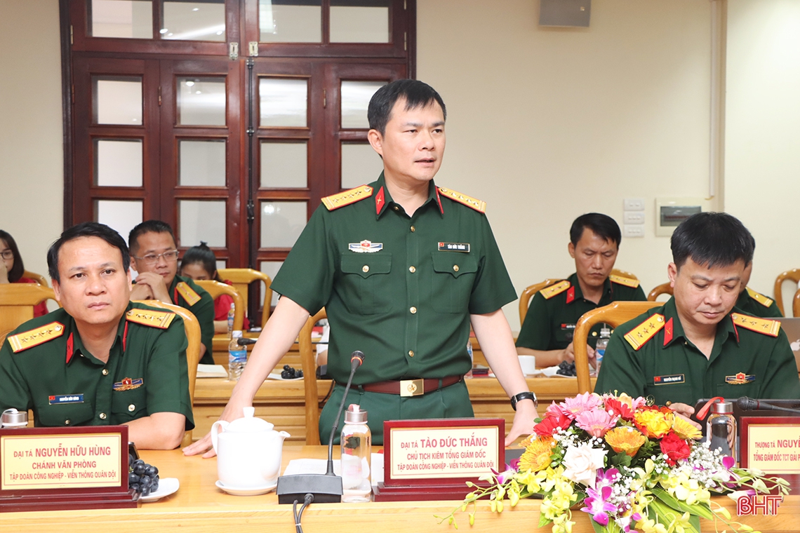 Hà Tĩnh ký kết thoả thuận hợp tác chuyển đổi số với Viettel