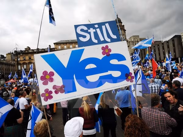 hau brexit scotland se phai nop don xin tai gia nhap eu