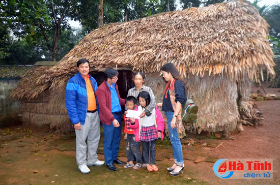chi doan bao ha tinh ho tro hoc sinh co hoan canh dac biet kho khan
