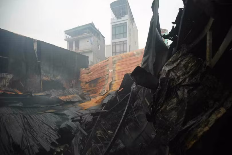 Cháy lớn ở Hà Nội, 8 người chết và mất tích
