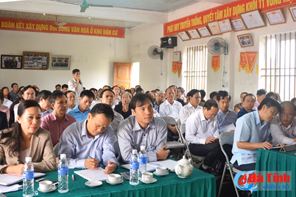 cu tri kien nghi dau tu sua chua co so ha tang bi hu hai do bao so 10