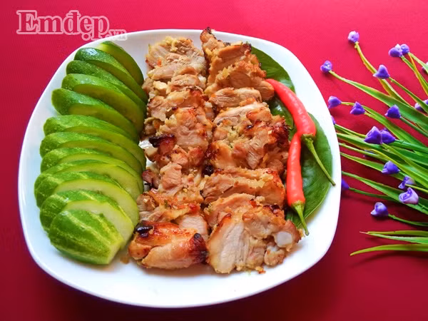 thit ba chi nuong la chanh thom ngon chi nhin thoi da day da keu gao