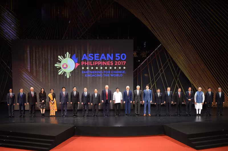 thu tuong du khai mac hoi nghi cap cao asean 31