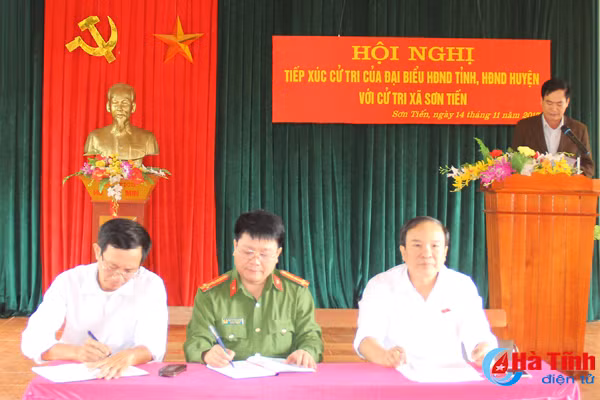 som giai quyet dut diem dia gioi huong son voi huyen mien nui nghe an
