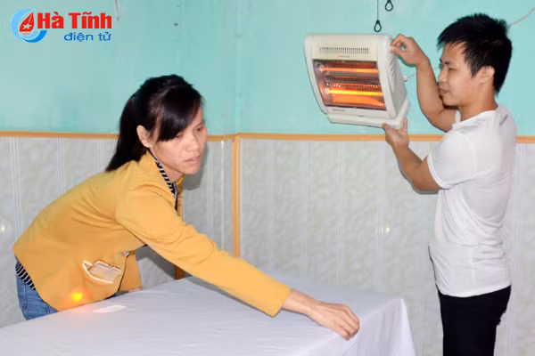 hanh trinh vuot len so phan cua nhung cap doi khiem thi