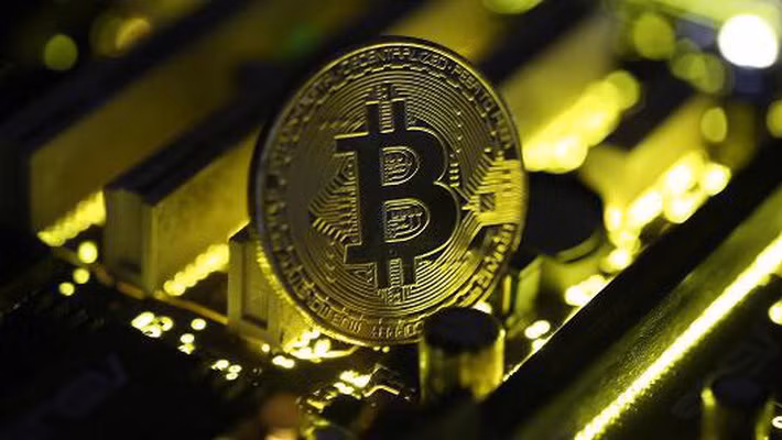 ngan hang lon nhat dong nam a goi bitcoin la tro lua da cap