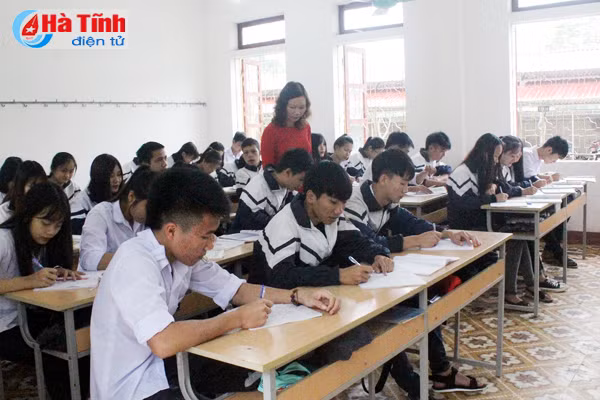 truong thpt tran phu noi chap canh uoc mo