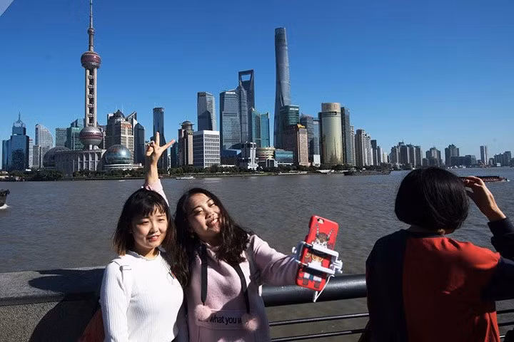 choang ngop truoc ve dep hien dai cua sieu thanh pho thuong hai