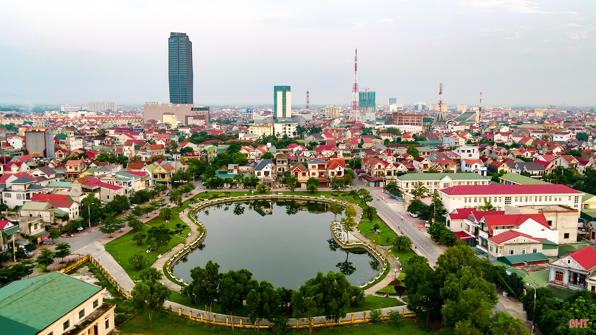 Xây dựng nông thôn mới ở Hà Tĩnh: Vững từ thôn, chắc từ xã để huyện vững chắc, tỉnh thuyết phục