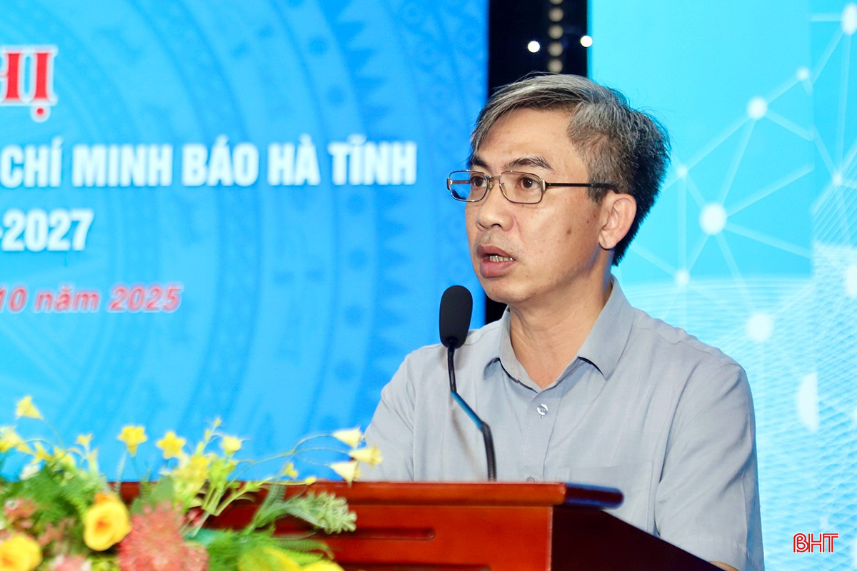 Đồng chí Nguyễn Hùng Sơn - Phó Bí thư Đảng ủy, Phó Tổng biên tập phát biểu chỉ đạo hội nghị.