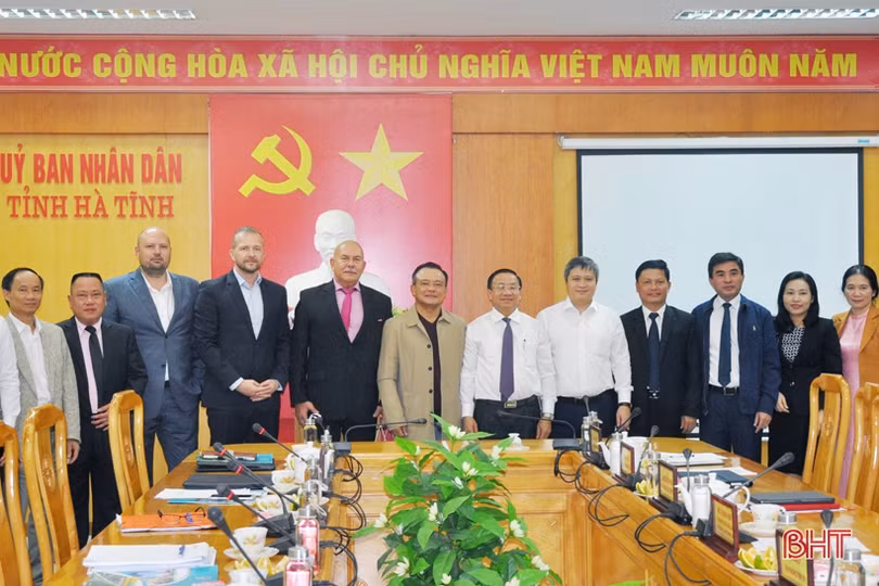 Hà Tĩnh luôn tạo thuận lợi để doanh nghiệp Cộng hòa Séc đầu tư dự án điện gió