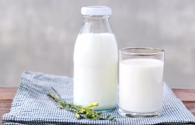 8 thức uống cấp nước cho cơ thể tốt hơn nước lọc
