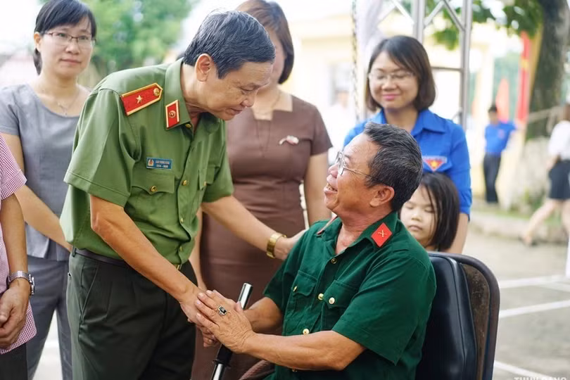 Quy định mới về chế độ trợ cấp, phụ cấp, ưu đãi người có công với cách mạng