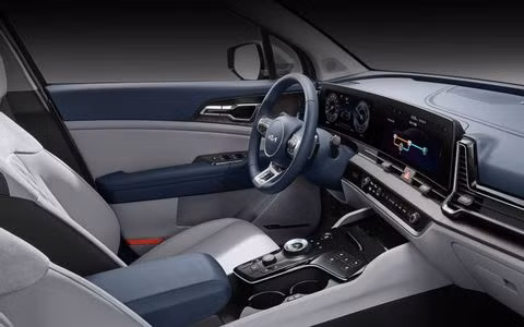 Kia Sportage Hybrid 2022 ra mắt, giá quy đổi từ 620 triệu đồng