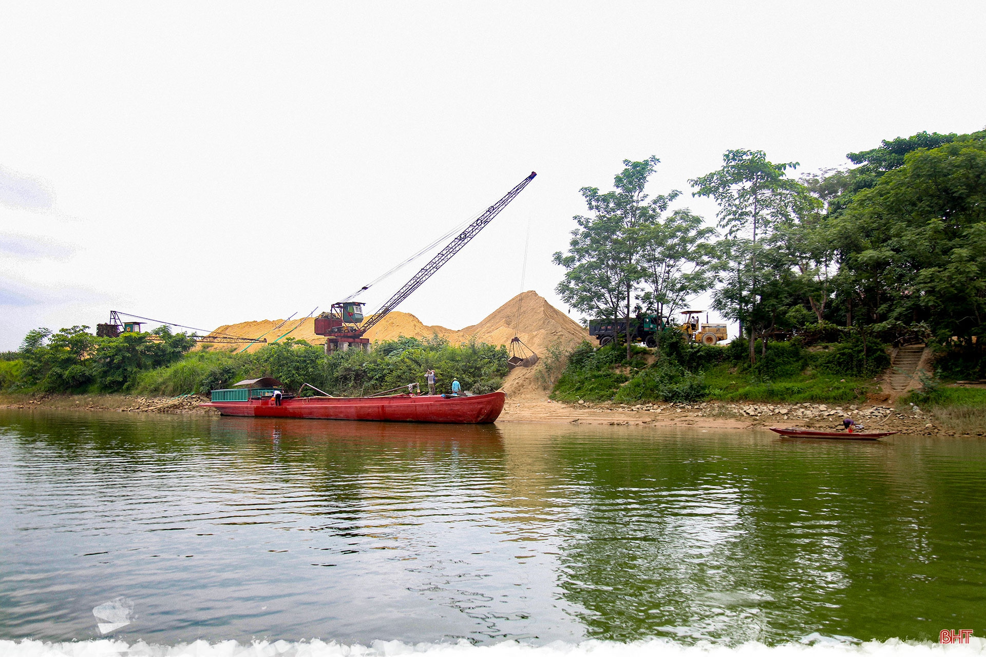 Khai thác tài nguyên trái phép, vấn nạn cần sớm dẹp bỏ (bài 3): Cách nào để chấm dứt vi phạm?