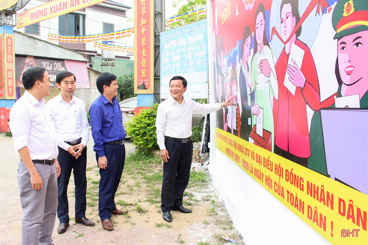 Dân chủ, trí tuệ, trách nhiệm, đáp ứng lòng mong mỏi của cử tri và Nhân dân Hà Tĩnh