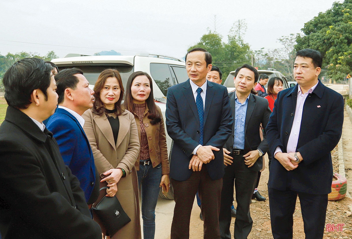 Dân chủ, trí tuệ, trách nhiệm, đáp ứng lòng mong mỏi của cử tri và Nhân dân Hà Tĩnh