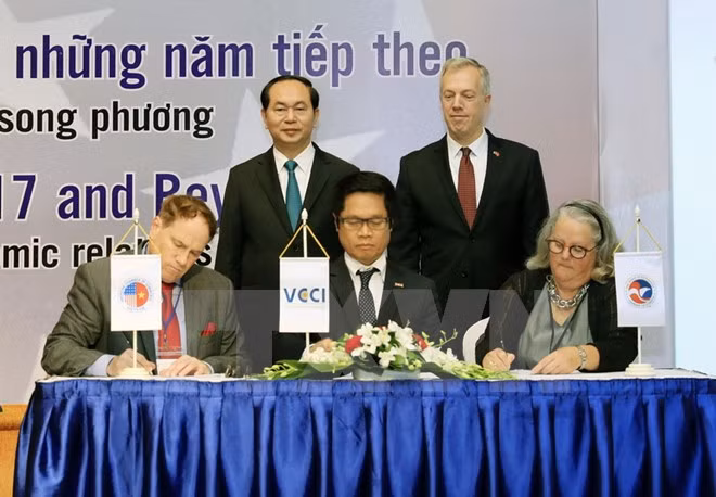 hop tac phat trien la mot dong luc cua quan he viet nam hoa ky