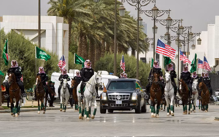 chuyen cong du dau tien cua ong trump khoi dau suon se o saudi arabia