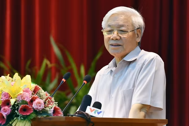 tong bi thu gap mat can bo lanh dao cap cao dang nha nuoc da nghi huu