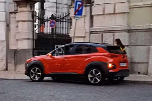 hyundai kona doi thu moi cua mazda cx 3 lan dau lo dien