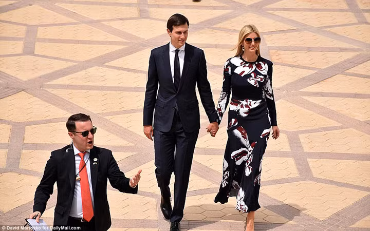 chuyen cong du dau tien cua ong trump khoi dau suon se o saudi arabia